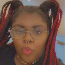 Angelique Dove's Instagram, Twitter & Facebook