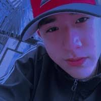 Jairo Obregon's Instagram, Twitter & Facebook