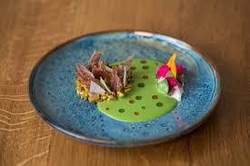 Le Chef Etoile Alexandre Mazzia Propose 8 Recettes Inedites Avec Le Jambon De Bellota 100 Iberico Cinco Jotas Arts Gastronomie Recette De Tartare Tartare Recette