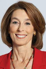No 50 Dr Laurie Glimcher 50 Most Powerful Women In New York 2013 Crain S New York B Professional Haircut For Women Haircut For Women Professional Haircut