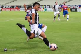 O clássico rei do futebol cearense, disputado desde 1918, tinha tudo para terminar igual neste domingo à noite na arena castelão. Fortaleza X Ceara Times Fazem Ultimo Classico Rei De 2020 Confira A Retrospectiva Do Ano Esporte News Mundo