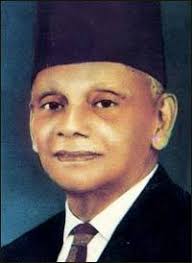 Hazrat Khalid Bin Waleed (RA) embraced Islam in which Hijri? a) 8th A.H b)  7th A.H c) 6th A.H d) 9th A.H