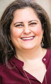 Kathy Dewalt's Instagram, Twitter & Facebook