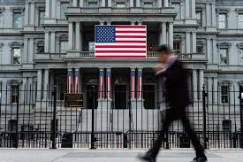 The Trump admin wants to test paint patches on an iconic DC building this week. Preservationists are trying to stop it.