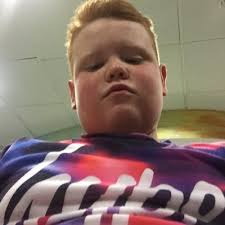 Kian Holt's Instagram, Twitter & Facebook