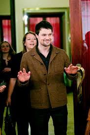 На роль профессора по имени дмитрий был приглашен похититель женских сердец данила козловский. Danila Kozlovskij Na Fotokolle Akademii Vampirov Spletnik