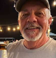 What is the widest tire for a 1962 rear fender?