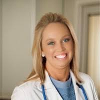 Holly Shoemaker's Instagram, Twitter & Facebook