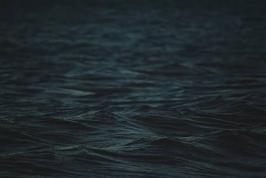 Best 500+ Dark Water Pictures | Download Free Images on Unsplash