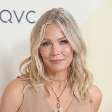 90210' Star Jennie Garth Introduces Cute New Family Member