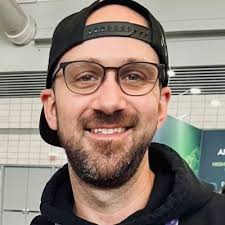 Andrew King enriches FA's framework-driven VM approach..cex"