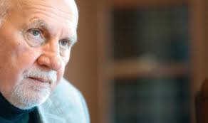 Český disident, politik, právník a předseda ústavního soudu české republiky. Pavel Rychetsky S Politickou Kulturou To Jde Z Kopce E15 Cz