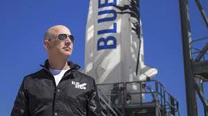 Jeff bezos' space venture blue origin auctioned off a seat on its upcoming first crewed spaceflight on saturday for $28 million. Jeff Bezos Blue Origin Space Flight Auctions For 28 Million The New York Times