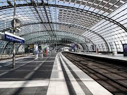 10,47 km filiale hat geöffnet. Aussteigen Bitte Am Berliner Hauptbahnhof Architectureinberlin Com