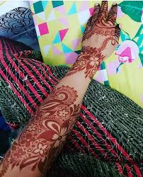 حناء العرايس حجز للاستفسار عبر للواتس ٠٥٢٨١١٠٨٦٢ العين الامارات Henna Flower Designs Henna Designs Hand Bridal Mehendi Designs Hands