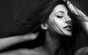Girl Nargis Fakhri American Fashion Model And Actress Hd Wallpaper Freehdwalls Studs Fashion Beauty Black And White