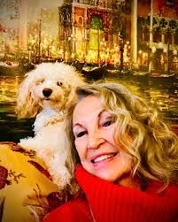 Kimberly Wolcott's Instagram, Twitter & Facebook