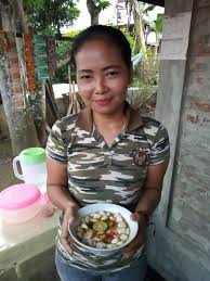 Semoga bermanfaat dan menambah pengetahuan anda. Buka Puasa Segar Dengan Cireng Banjur Bu Tia Di Kota Banjar Titipku