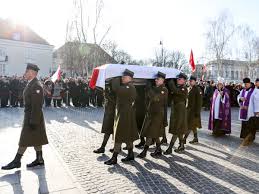 Tuszkowy, kościerzyna county, pomeranian voivodeship, poland. Nie Lekal Sie Swiatla Wychodzil Naprzeciw Prawdzie W Warszawie Odbyl Sie Pogrzeb Jana Olszewskiego Wiez