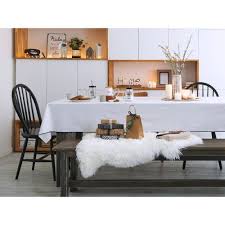 Achetez tabouret fausse fourrure blanc hcm: Tapis En Fausse Fourrure Blanc 60 X 100 Cm Eskimo Maisons Du Monde