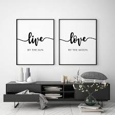 Leben Von Der Sonne Liebe Durch Den Mond Schlafzimmer Wand Poster Set Von 2 Druckbare Uber Dem Bett Dekor Schlafzimmer Wandkunst Kunst Set Von 2 Schlafzi Bett Dekor Schlafzimmer Wand Wandkunst Schlafzimmer