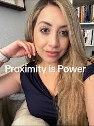 Proximity is Power: The Influence of Your Circle