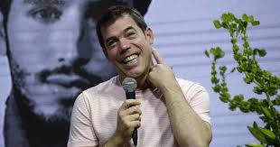 Facebook gives people the power. Alvaro Escobar Se Entero Por La Prensa De Su Despido De Tvn