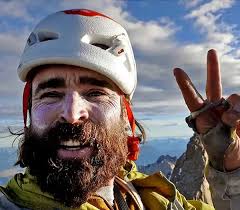 Sean Villanueva met het nieuwe monster solo-traverse “Doble M” in Patagonië 