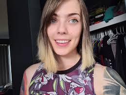 live right now, feel free to join and chill. I could use the support right  now. Im not doing so well in raiders I keep dying