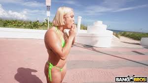 Mimi Monet - Bangbus - Pichunter