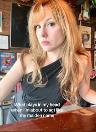 Amanda Goodyear (@amandaegoodyear)