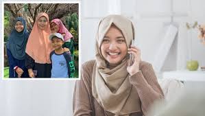 Koleksi doa ustazah klik sini yup.la/bukudoamihrab. Pegang Handphone Di Rumah Kena Minta Izin Suami Datuk Dr Ustazah Norhafizah Musa Nona