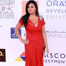 صور رانيا يوسف بفساتين ضيقة تفصل جسمها جميلة ومثيرة Egyptian Actress Formal Dresses Long Formal Dresses