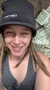 Misty Wetzel's Instagram, Twitter & Facebook