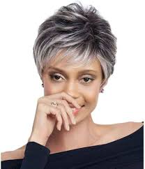 Amazon.com: MIUXIU Pelucas de cabello corto gris plateado para mujer,  esponjosas con flequillo, peluca natural, de capa corta, resistente al  calor, pelucas completas (gris) : Belleza y Cuidado Personal