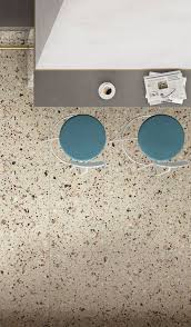 Dynamism, character and originality is already provided by the splendid effects of this material so it is advisable to choose flat colours for the chairs, furniture and table, very light solid. Inspiration Modern Terrazzo Design Ann Cox Design Interior Design In Tampa