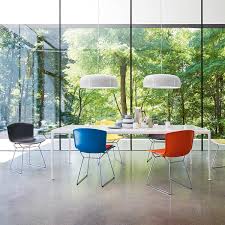 Der designer harry bertoia entwarf 1952 diesen stuhl für die. Bertoia Kunststoff Stuhl Von Knoll Connox