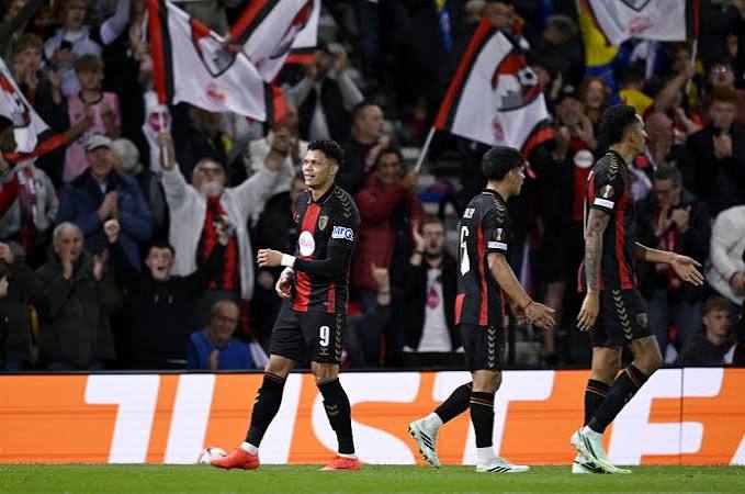 Evanilson e Rayan marcam em noite hist&oacute;rica do Bournemouth; veja gols | Ge