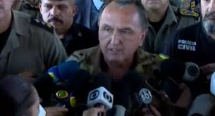 Mas a caçada a lázaro barbosa animou até mesmo a apresentadora ana maria braga a tentar tirar uma casquinha no campo do sensacionalismo. 1 Qdwslkjizr0m