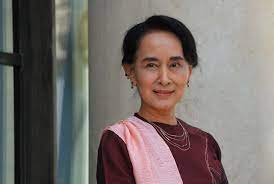 Falling several points from last year, suu kyi has left the world dumbfounded as she has appeared to stand quietly by as the myanmar army engaged in what the u.n. Aung San Suu Kyi Biografie Einer Friedenskampferin Geolino