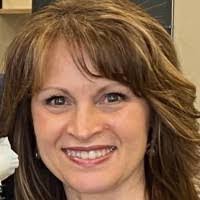 Tracy Grayson's Instagram, Twitter & Facebook