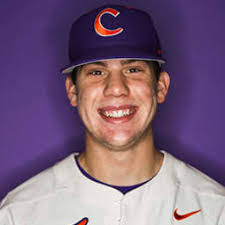 Jake Mervis's Instagram, Twitter & Facebook