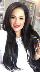 It's all about the hair today!!! I absolutely love changing it up!!! How  many different hairstyles have you tried? I've managed to find a few  pictures of my many different looks!!! This