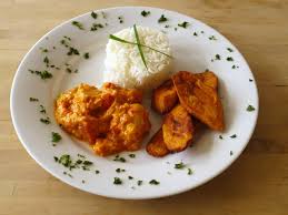 Pollo En Salsa De Coco Wood Background Cuisine Colombienne Recettes De Cuisine Plats Colombiens