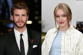 Dec 02, 2020 · ever since their split, fans have wanted to know the real reason why miley cyrus and liam hemsworth divorced in 2019. Who Is Liam Hemsworth Dating
