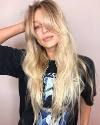 Bleach On Instagram Blended Blonde Bangs By Emmadavisonhair For Cailinrusso Blonde Hair With Bangs Blonde Bangs Bleach Blonde Hair