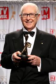 Brian weir henderson am (born 15 september 1931) is a retired gold logie winning australian radio and television personality and pioneer known for his long association with the nine network in australia as a television news anchor and variety show presenter. Gg0mwe1frxz1lm