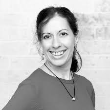 Angela Ackley's Instagram, Twitter & Facebook