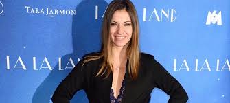 Danse avec les stars (dals) is the french version of british tv show strictly come dancing, first broadcast on tf1 on february 12, 2011, the participants having been selected in november 2010. Danse Avec Les Stars Denitsa Ikonomova Quitte L Emission Elle Repond Mce Tv