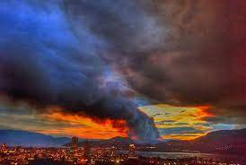 Mount law fire now 800 hectares, limited structural damage reported. Rfpeny8ytsoovm